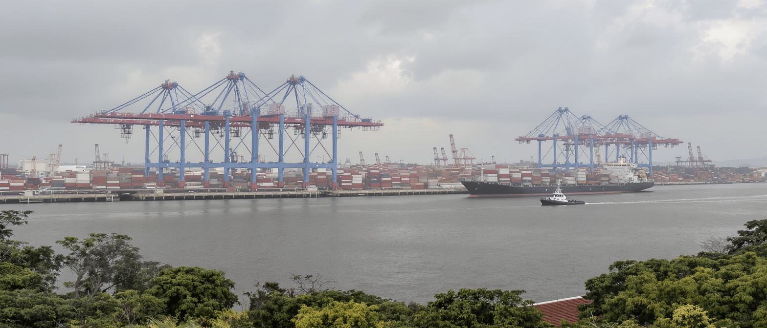 Canal de Panama : le pays r&eacute;cup&egrave;re la gestion de deux ports strat&eacute;giques auparavant d&eacute;tenus par le groupe hongkongais CK Hutchison