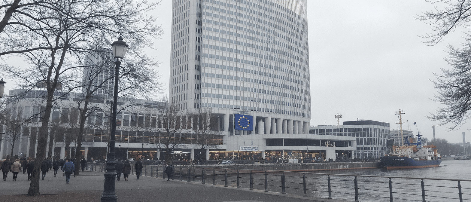 La BCE anticipe une flamb&eacute;e de l’inflation et un ralentissement &eacute;conomique en raison du choc du conflit au Moyen-Orient